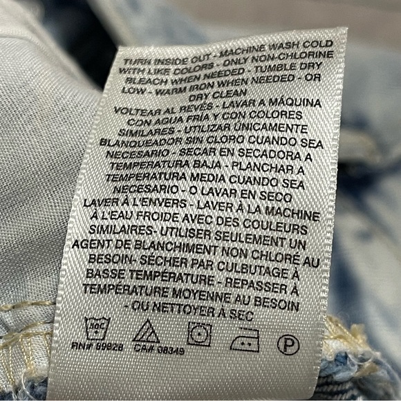 Jessica Simpson Infinite Mini Skirt Acid Wash Denim  Size 32 - Picture 4 of 9